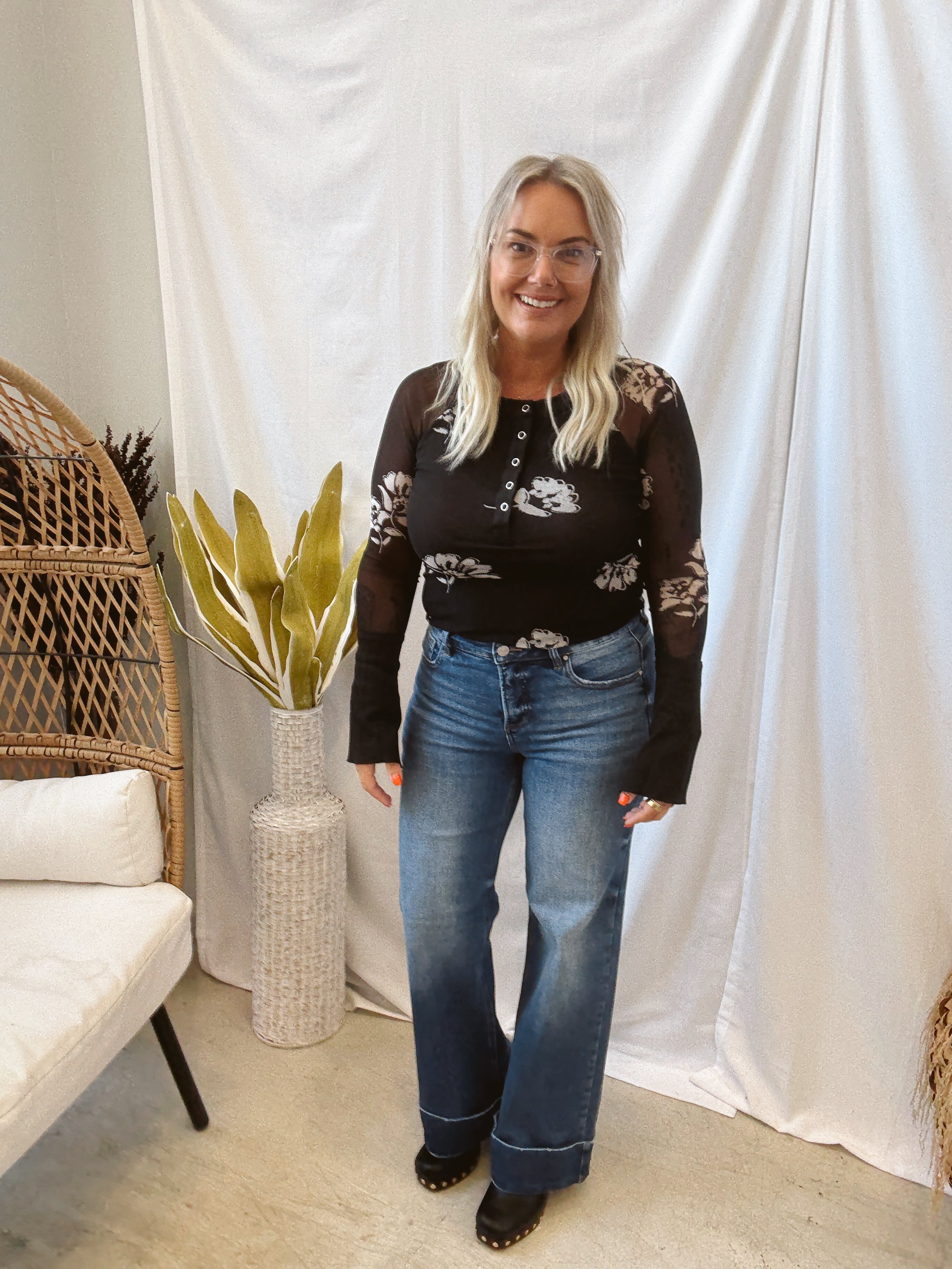 Risen Wide Leg Cuff Jeans